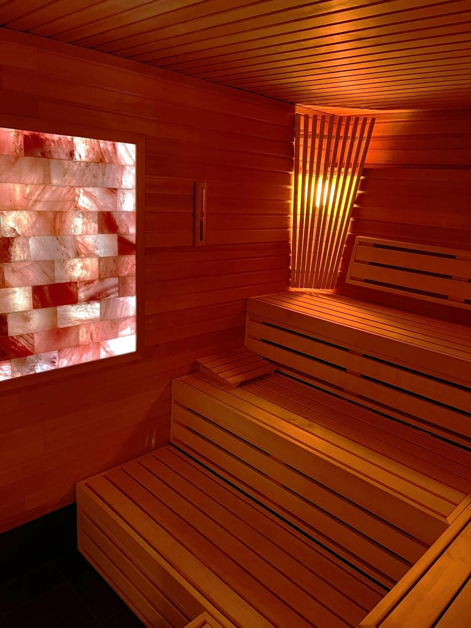 Havellandhalle Resort - Hotel, Sport Und Wellness Seeburg  Esterno foto