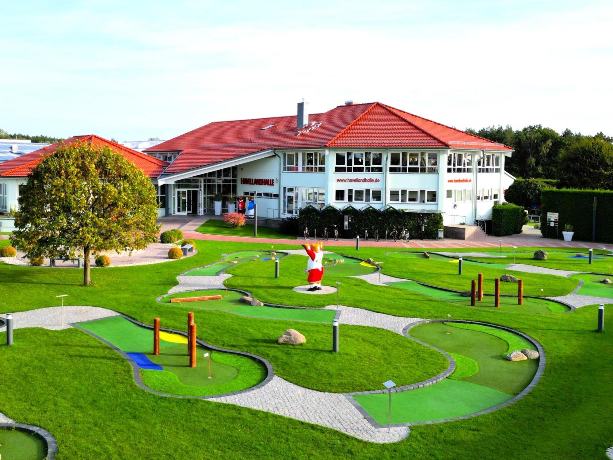 Havellandhalle Resort - Hotel, Sport Und Wellness Seeburg  Esterno foto