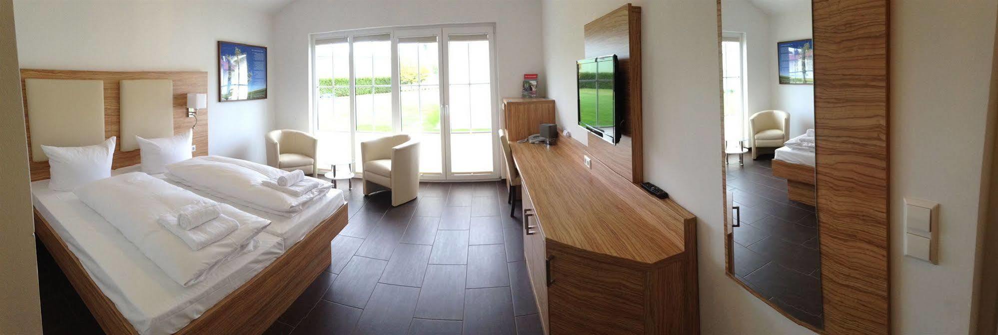 Havellandhalle Resort - Hotel, Sport Und Wellness Seeburg  Esterno foto